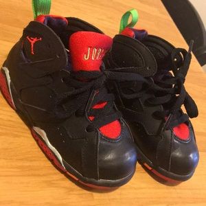 Only worn once, too small. Jordan 7 Retro Black